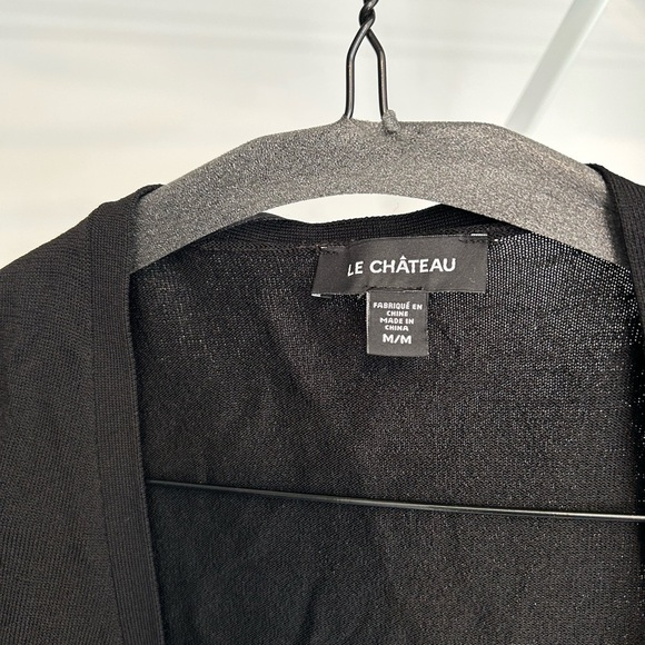 Le Chateau Black Women's Cropped Blazer with Lace Trim - Picture 3 of 4